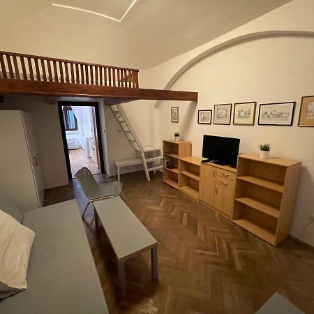 Apartment Jackie Prag Eksteriør billede